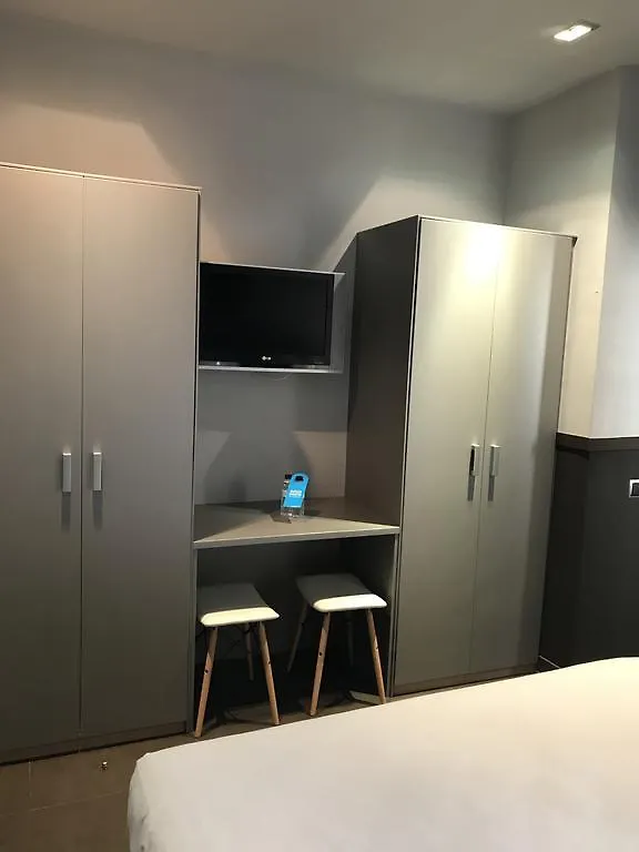 Chic & Basic Zoo Hotel Barcelona
