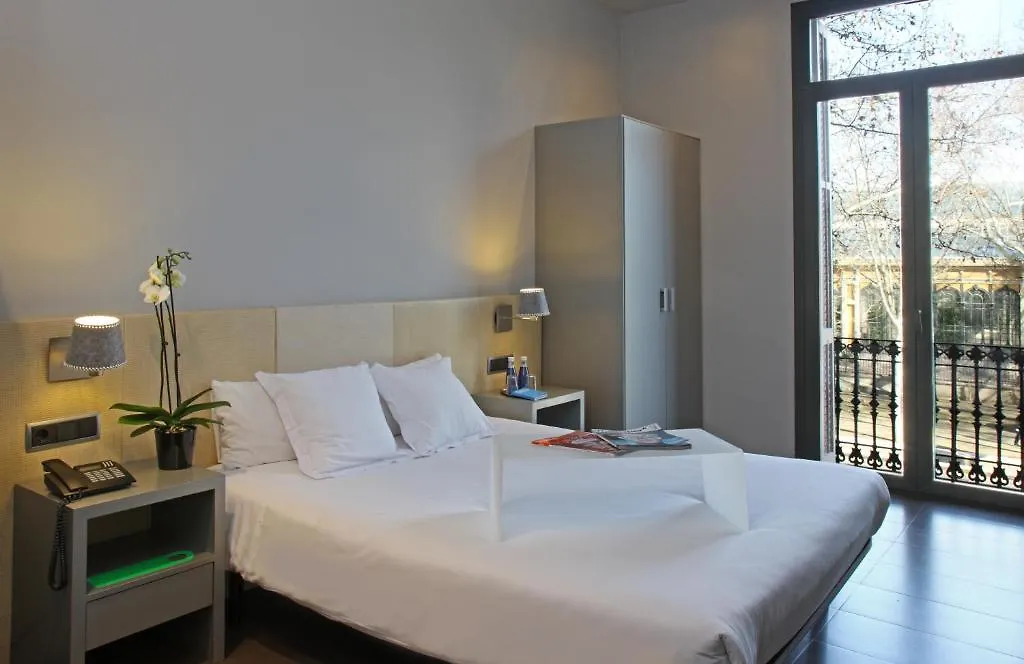 Chic & Basic Zoo Hotel Barcelona