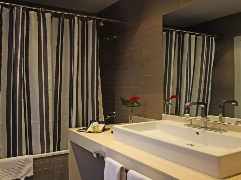 Chic & Basic Zoo Hotel Barcelona