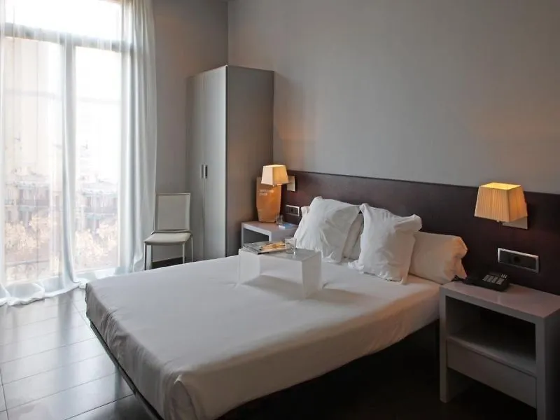 Chic & Basic Zoo Hotel Barcelona