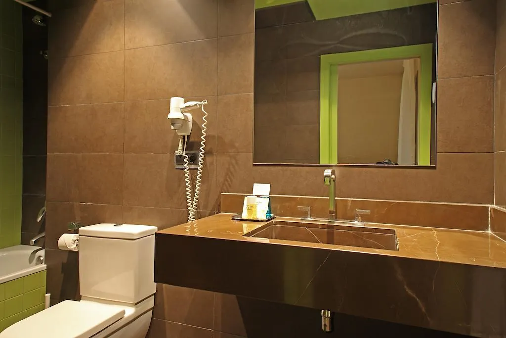 Chic & Basic Zoo Hotel Barcelona